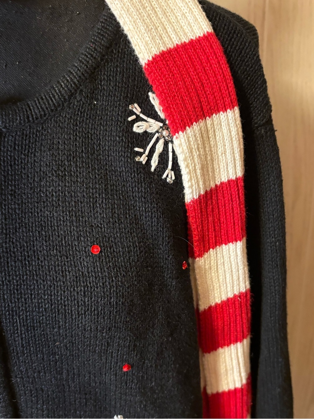 Vintage embroidered Santa Christmas cardigan sweater XL - Picture 8 of 9